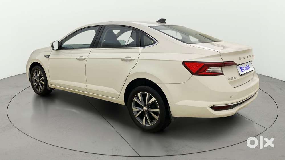Skoda Slavia 1.0 Tsi Style At, 2022, Petrol