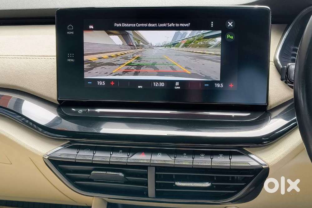 Skoda Octavia 2.0 Style Tsi At, 2022, Petrol