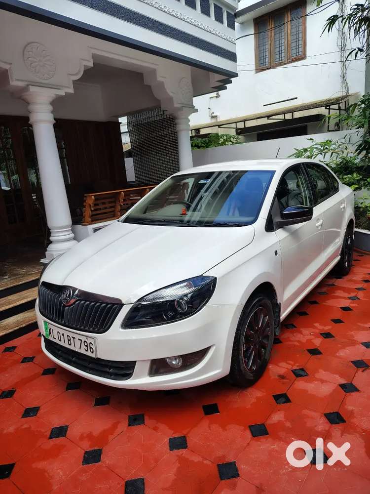 Skoda Rapid Tsi Active 2015