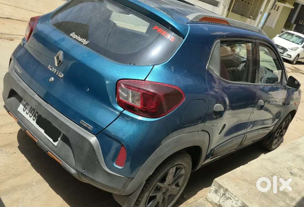 Kwid Climber Top Model Automatic