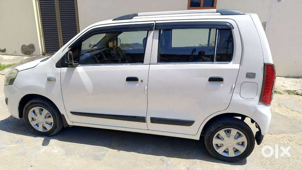 Maruti Suzuki Wagon R Lxi Cng Optional, 2016, Cng & Hybrids