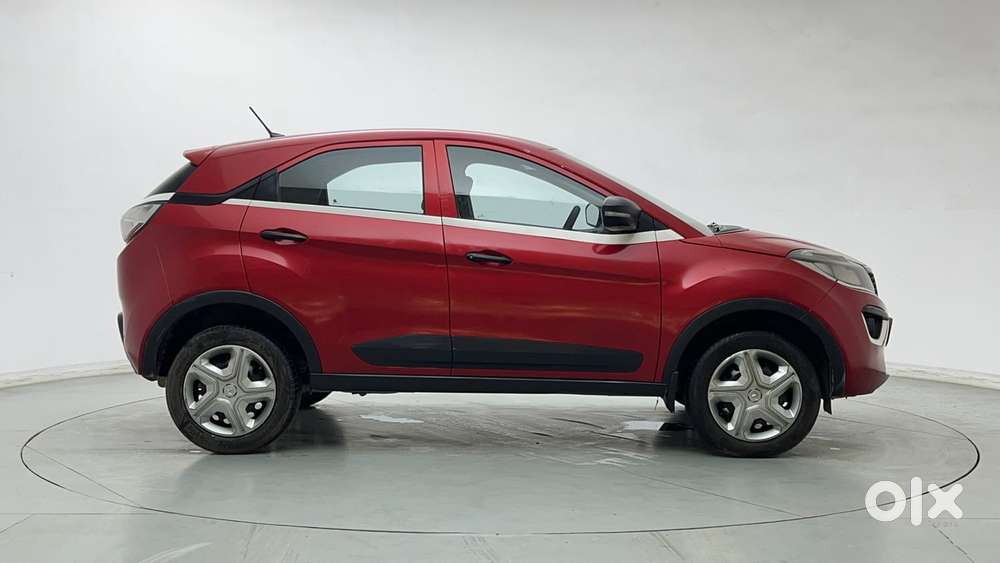 Tata Nexon 1.2 Revotron Xm, 2018, Petrol
