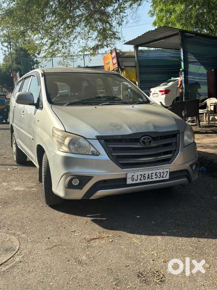 Toyota Innova 2013