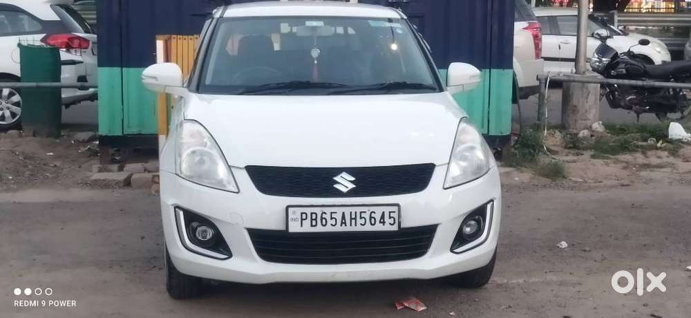 Maruti Suzuki Swift Vxi 1.2 Abs Bs-iv, 2016, Petrol
