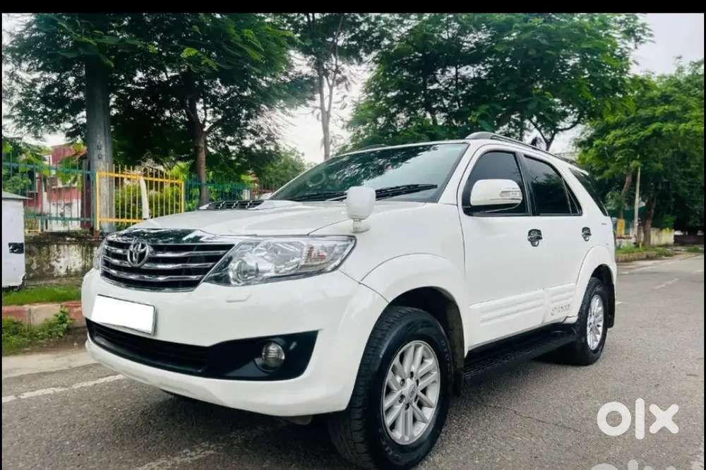 Toyota Fortuner 2011 Diesel