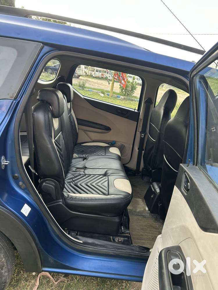 Renault Triber Rxt, 2024, Petrol