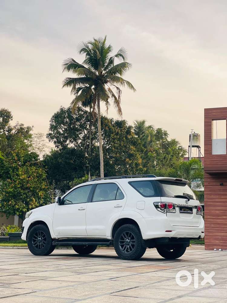 Toyota Fortuner 4x4 At 2.8 Diesel, 2015, Diesel