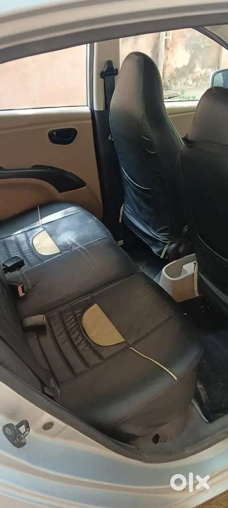 Well-maintained Hyundai I10 Magna (2010) • 1st Owner • Low Km