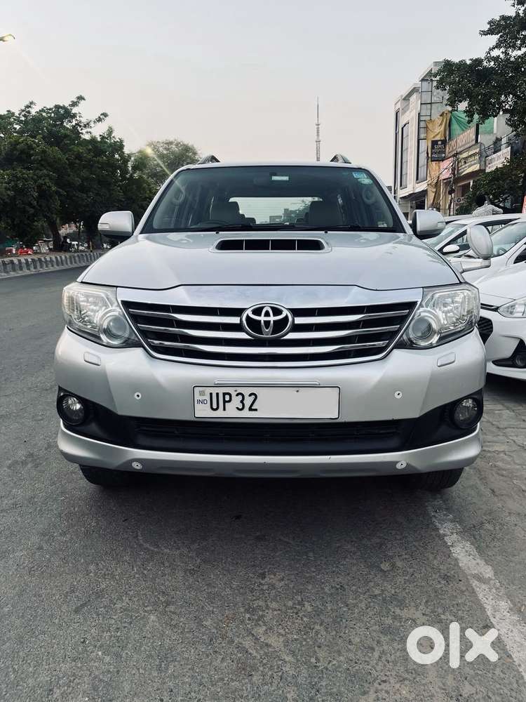 Toyota Fortuner 4x4 Mt, 2012, Diesel