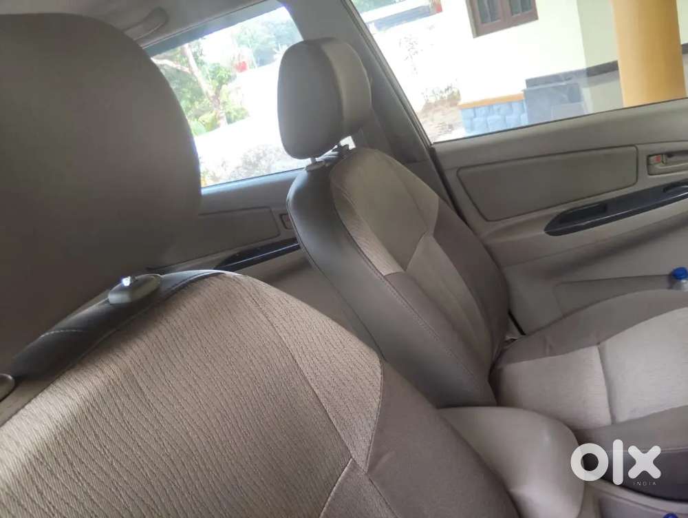 Toyota Innova 2013 Diesel 135000 Km Driven