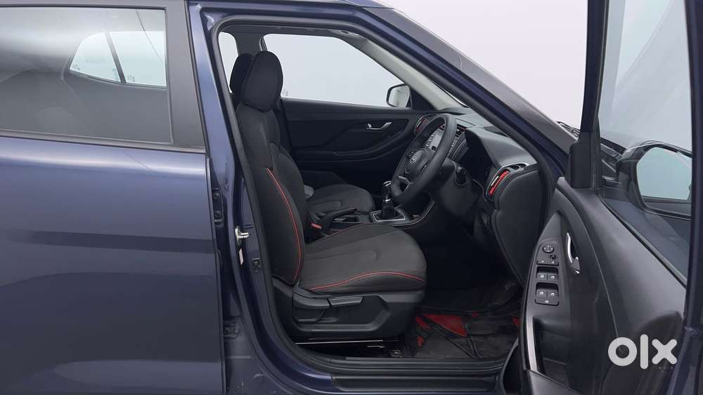 Hyundai Creta 1.5 S Plus Knight Petrol Dual Tone, 2022, Petrol