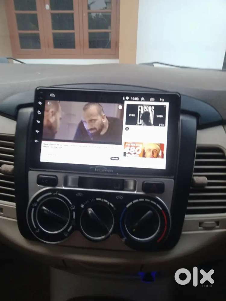 Toyota Innova 2006 
8 Seater