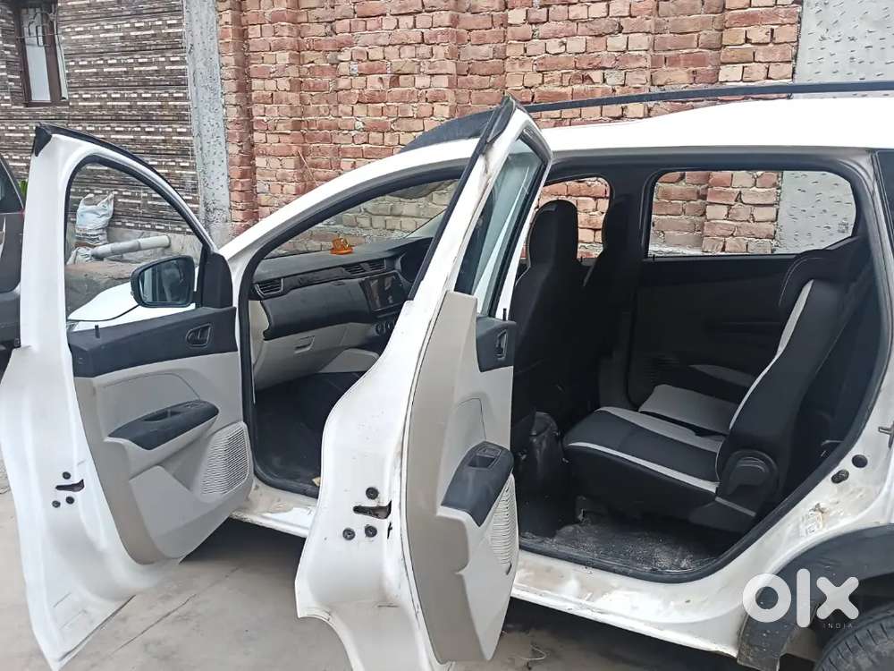 2023 Renault Triber Rxt Petrol