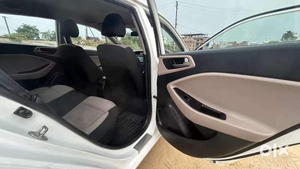 Hyundai Elite I20 [2018-2020] 1.4 Asta Crdi, 2017, Diesel