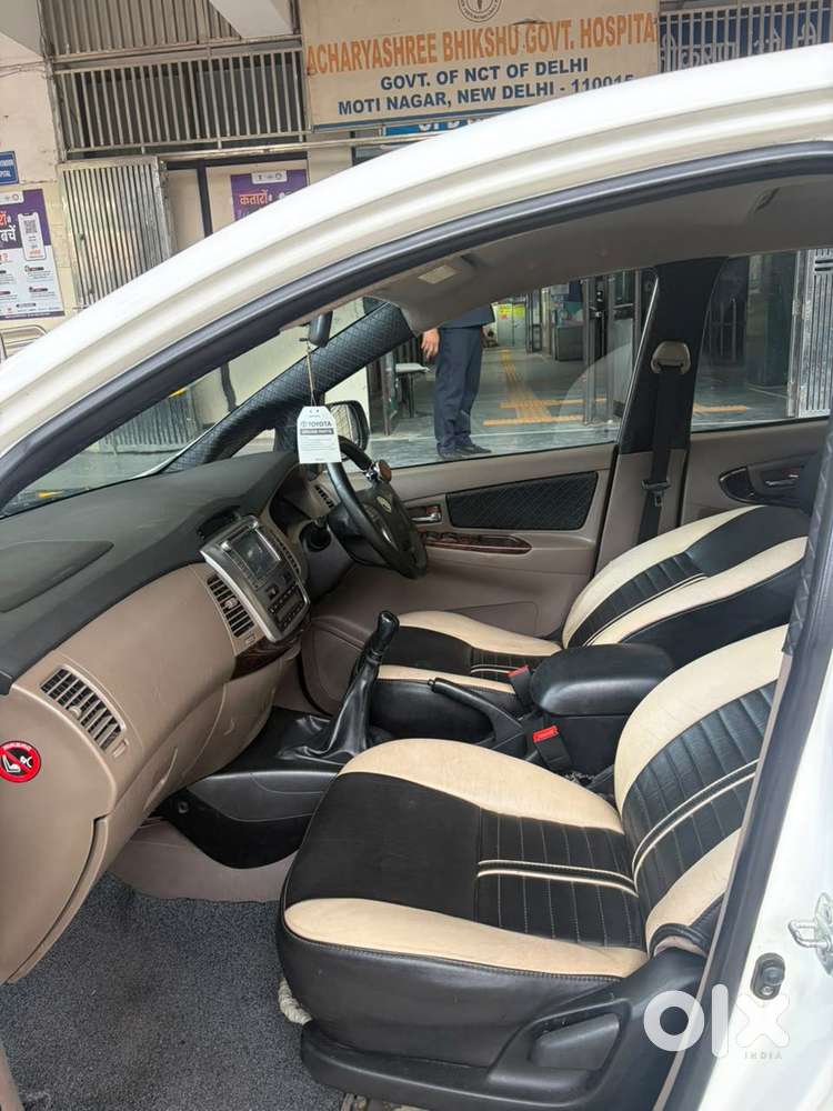 Toyota Innova 2.5 V 7 Str, 2016, Diesel