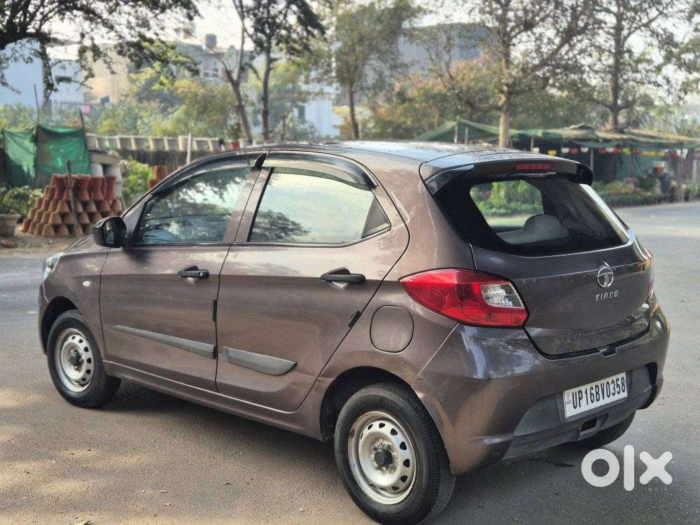 Tata Tiago Xe, 2018, Petrol