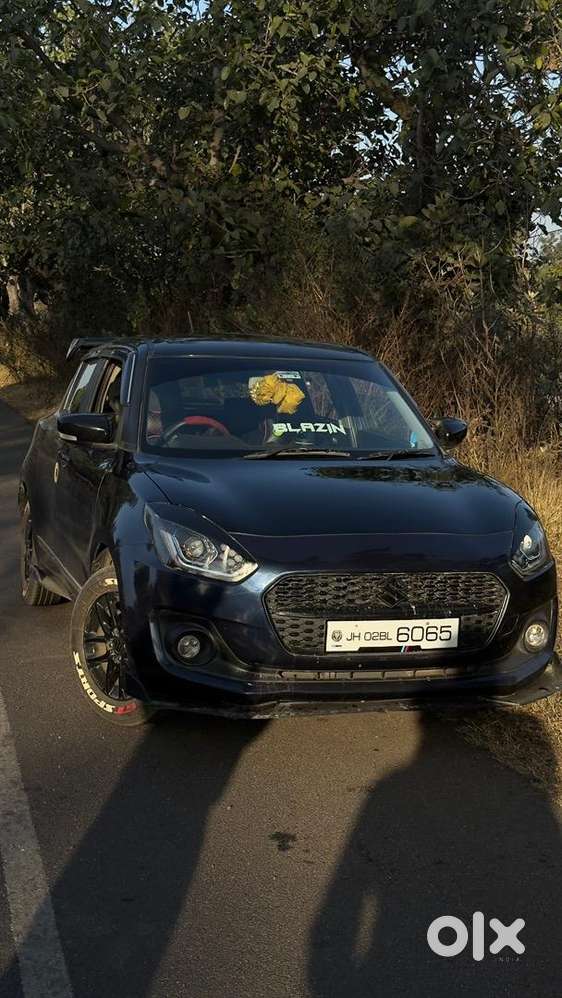 Maruti Suzuki Swift 2023 Petrol Well Maintained