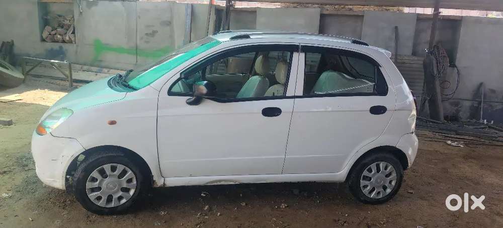Chevrolet Spark 2011 Petrol Well Maintained