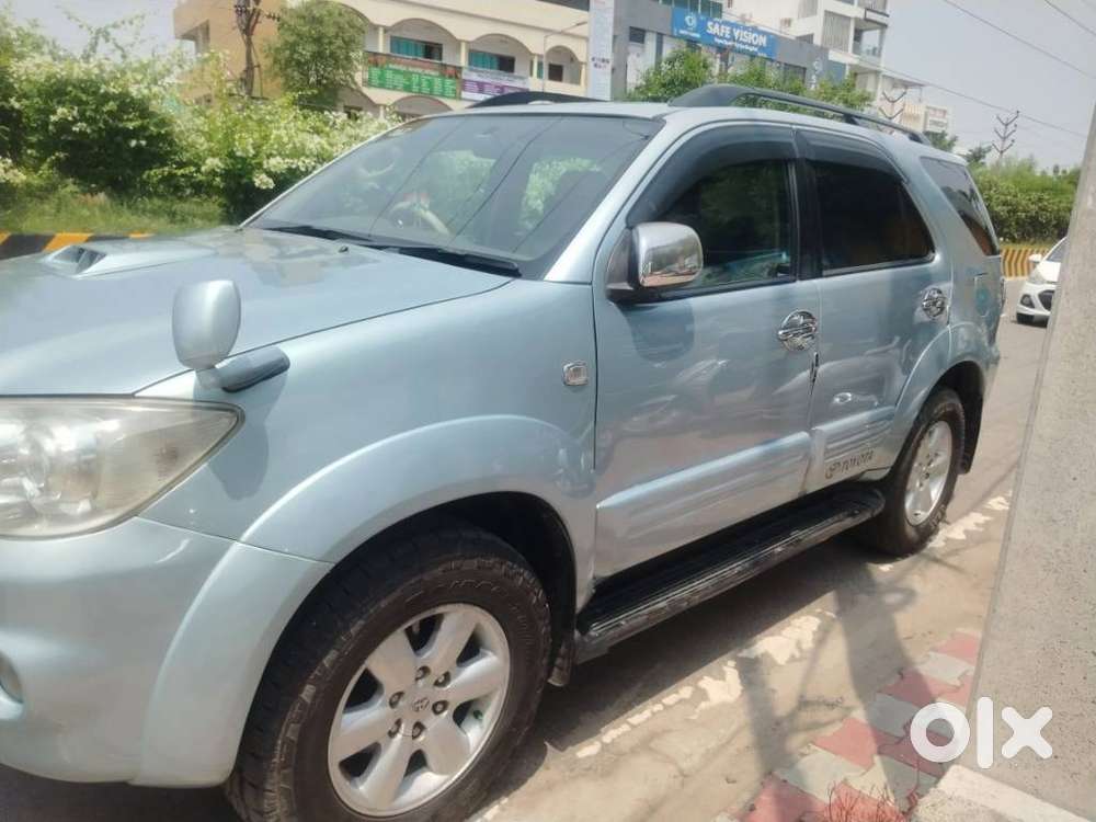 Toyota Fortuner [ ] 3.0 4x4 Mt, 2011, Diesel