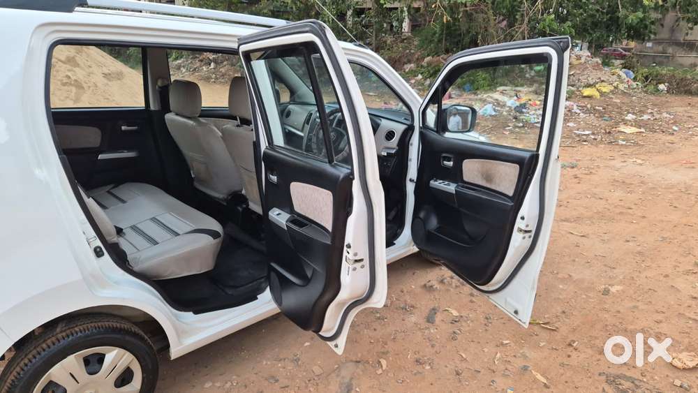 Maruti Suzuki Wagon R Vxi, 2014, Petrol