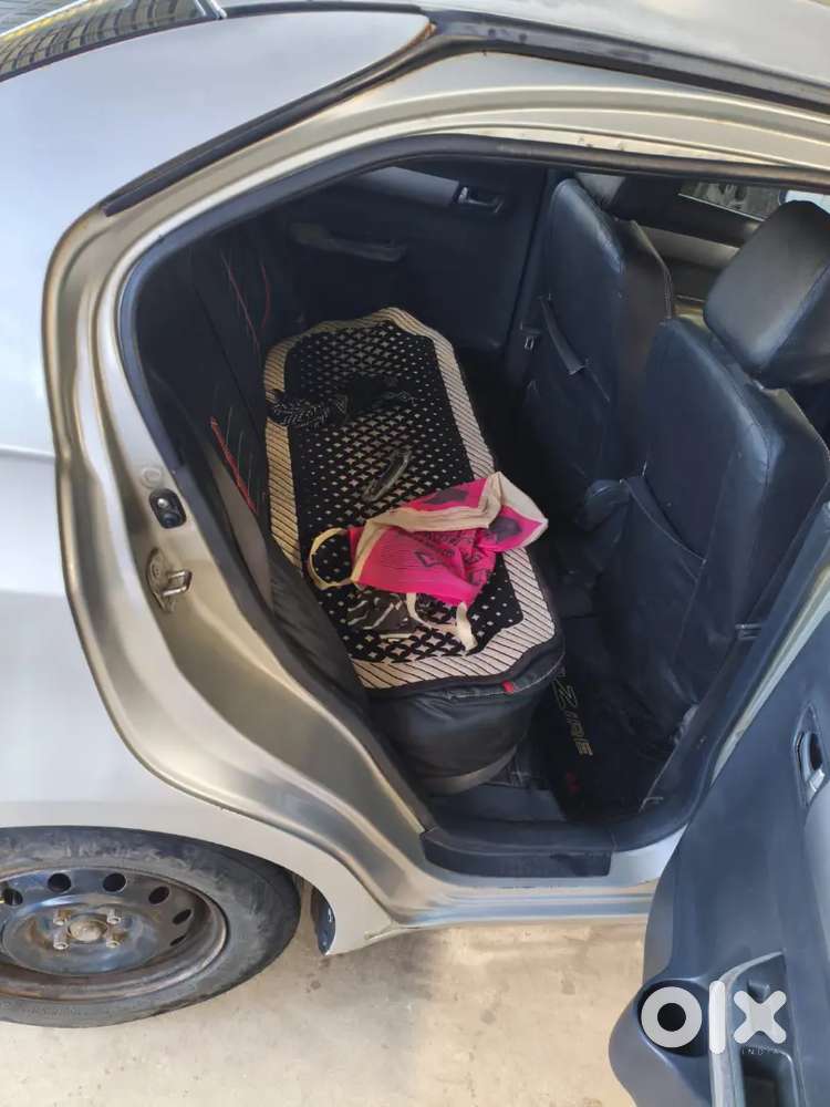 Gadi Sari Che 
Sari Avrej
Enjin Pawoer Full Che