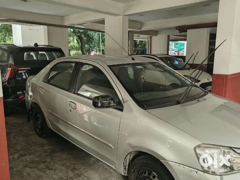 Toyota Etios 2011 Petrol