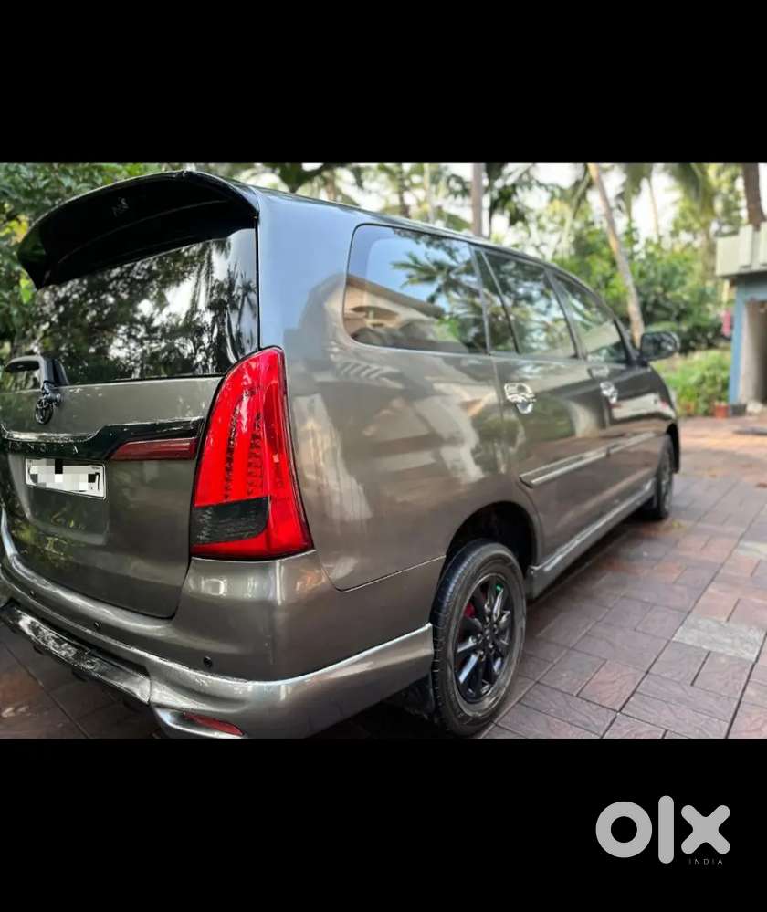 Toyota Innova 2013 Diesel Well Maintained