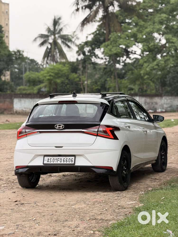 Hyundai I20 Sportz 1.2 Bs-iv, 2024, Petrol