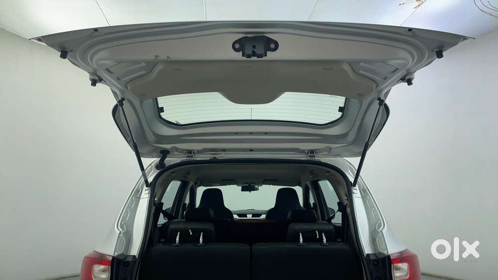 Renault Triber Rxz, 2019, Petrol