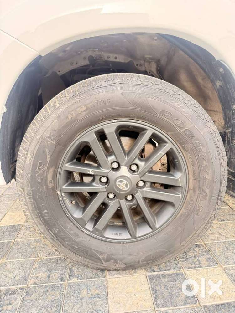 Toyota Fortuner 3.0 4x2 Automatic, 2015, Diesel