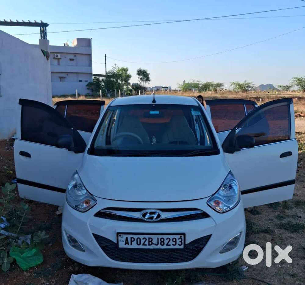 Hyundai I10 2017 Petrol 45000 Km Driven Well Maintained New Condition