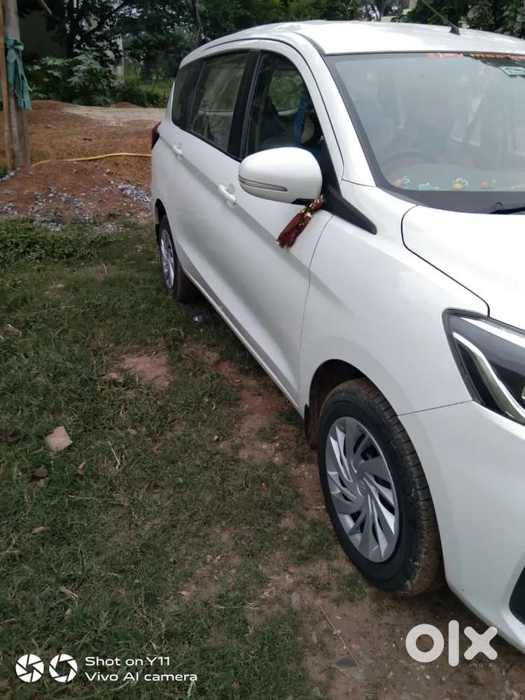 Maruti Ertiga Vxi 2025