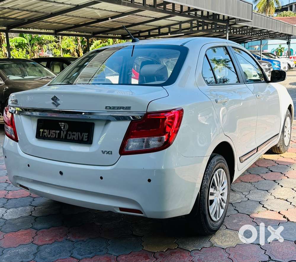 Maruti Suzuki Dzire 1.2 Vxi, 2018, Petrol