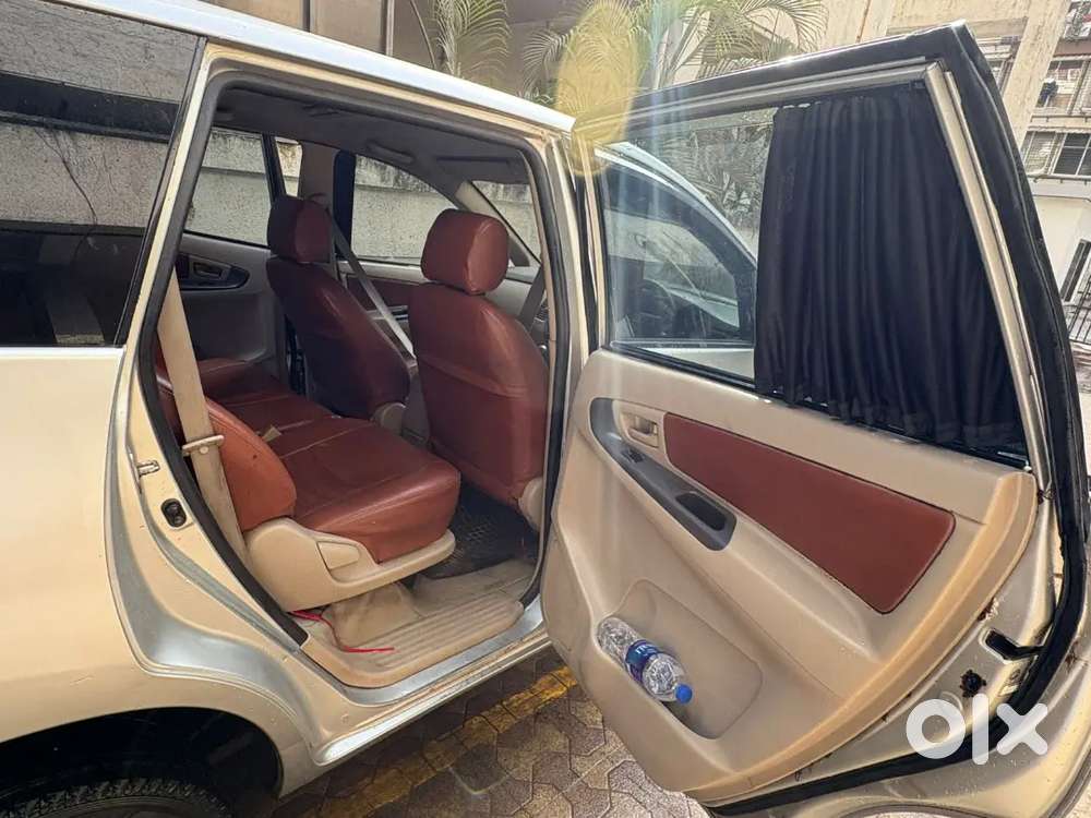 Model Innova 2006 Mint Condition
