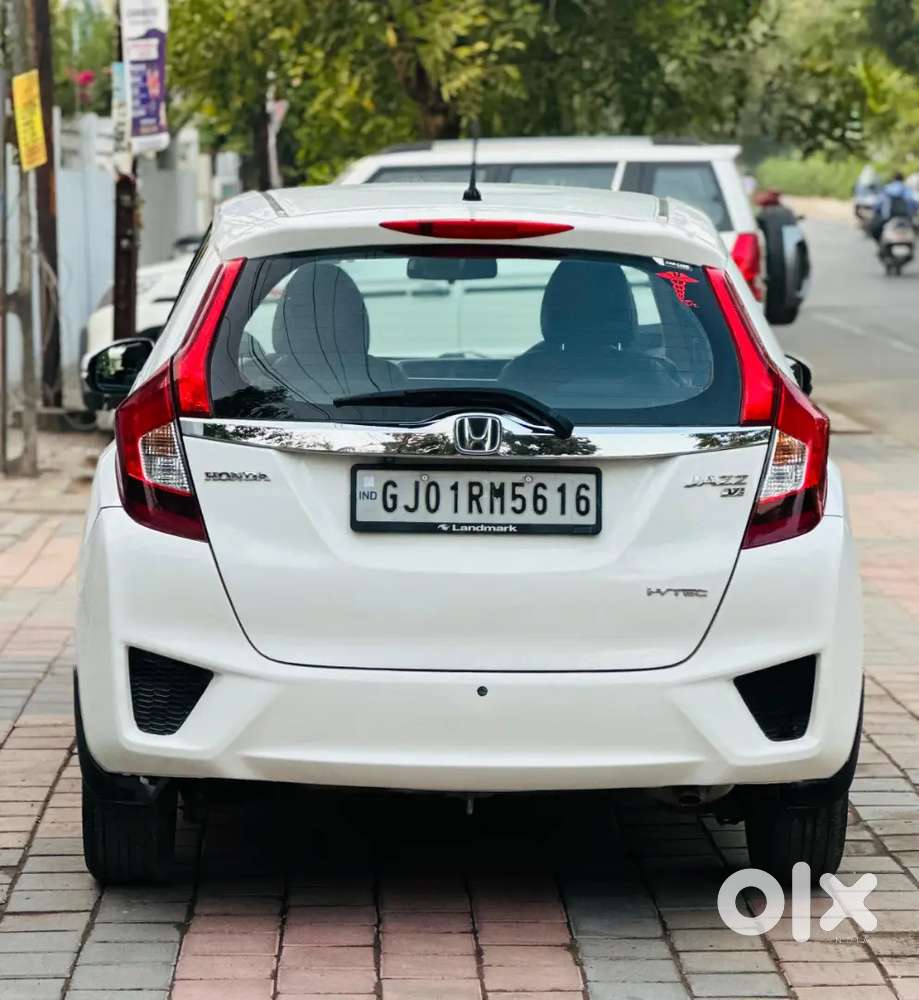 Honda Jazz Automatic Less Driven 2015 Model Lady Doctor Driven