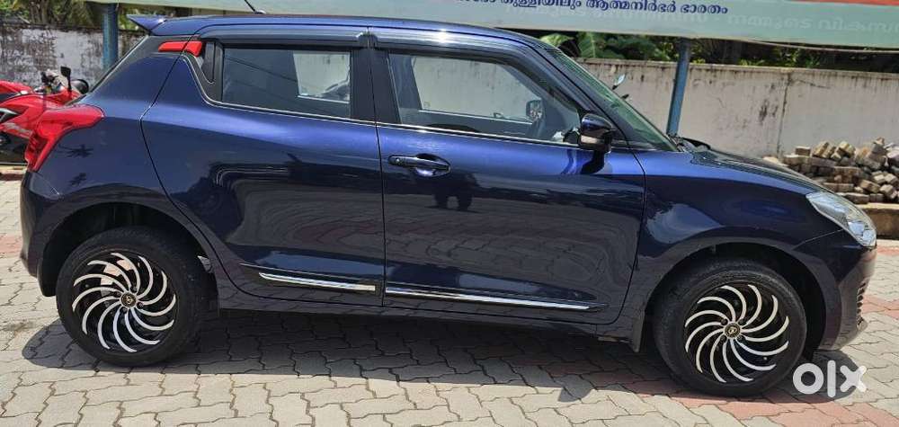 Maruti Suzuki Swift Vxi 1.2 Abs Bs-iv, 2019, Petrol