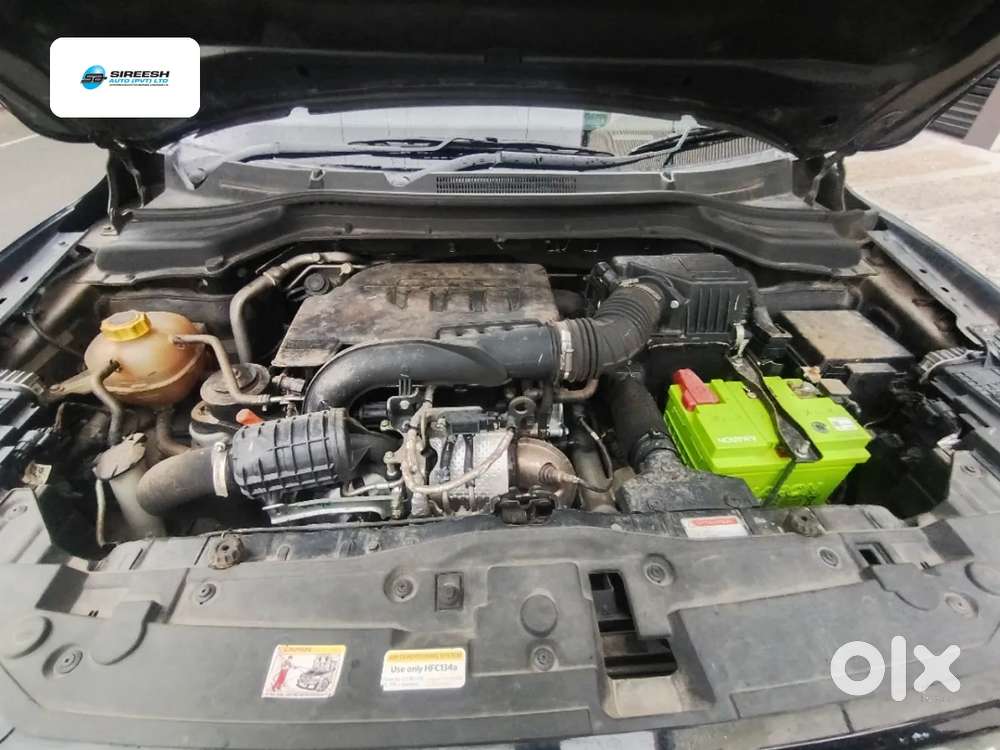 Mahindra Xuv 3xo Ax7l 1.2 Petrol At (pg), 2024, Petrol