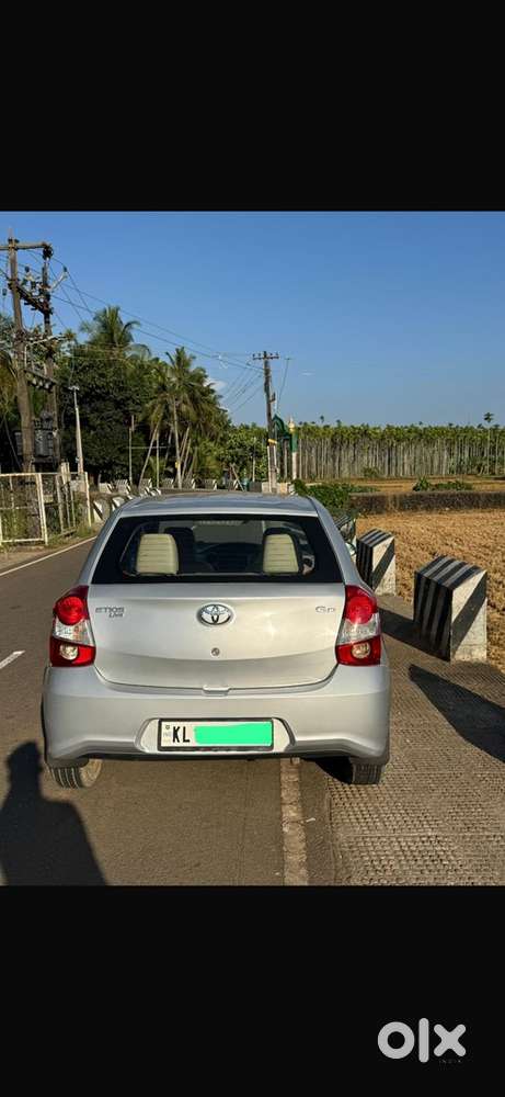 Toyota Etios Liva 2015