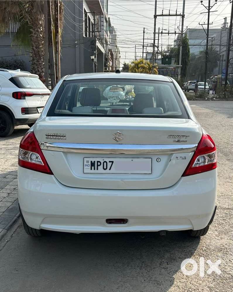 Maruti Suzuki Swift Dzire Vxi Optional, 2012, Petrol