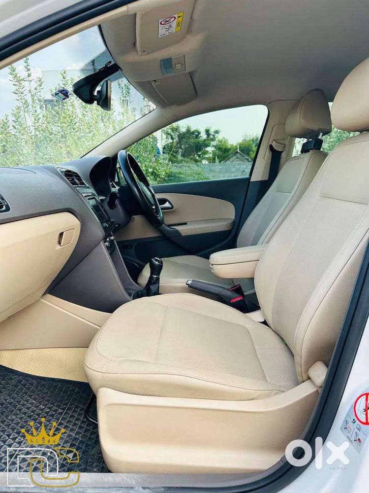 Volkswagen Vento 1.6 Highline, 2022, Petrol