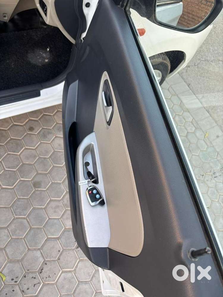 Maruti Suzuki Alto K10 2019 Petrol 50200 Km Driven