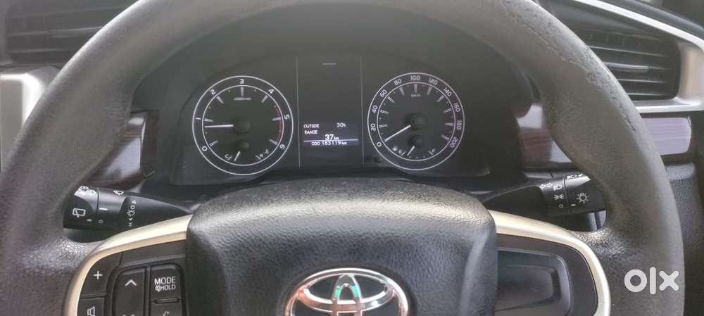 Toyota Innova Crysta 2.4 G Mt, 2021, Diesel