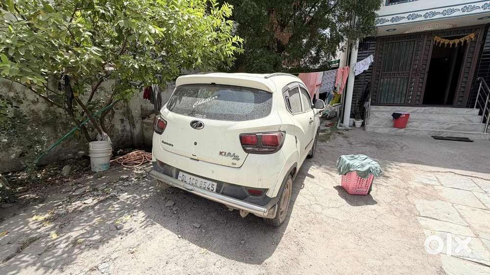 Mahindra Car 2016