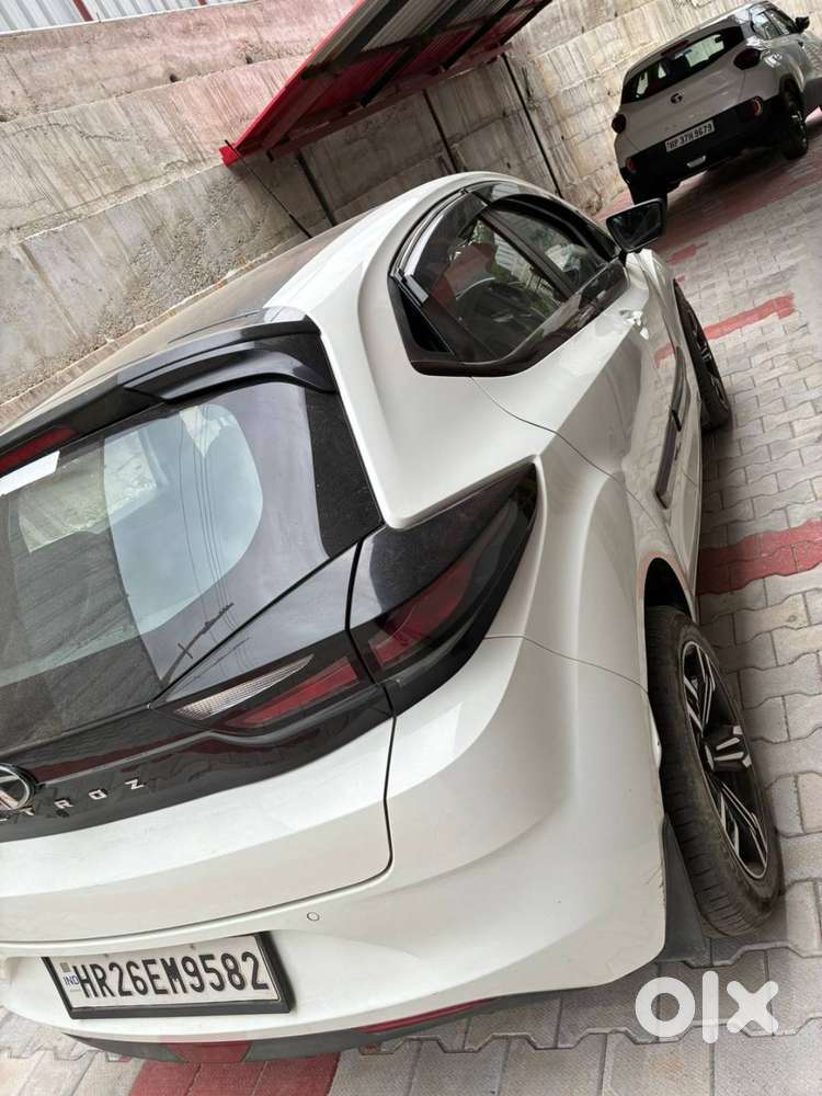 1st Owner And Complete Service Record