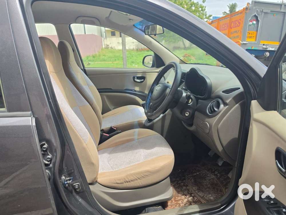 Hyundai I10 Sportz, 2012, Petrol