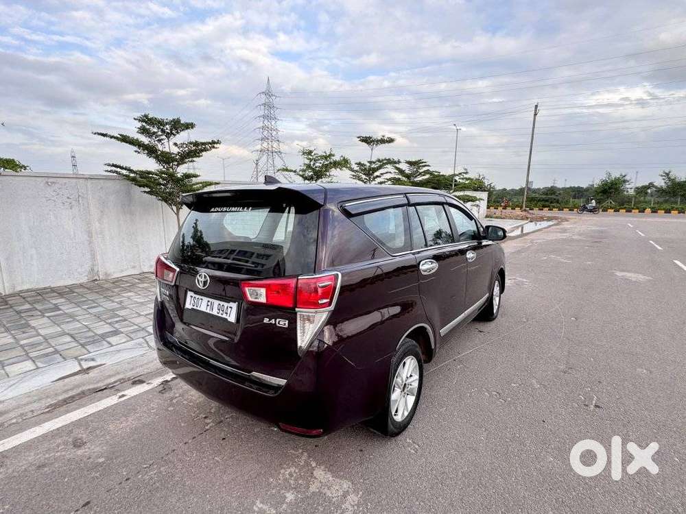 Toyota Innova Crysta 2.4 G Mt 8s, 2017, Diesel