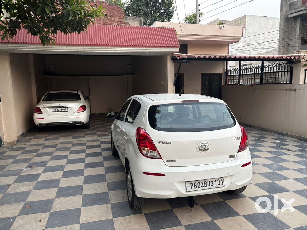 Hyundai I20 Sportz 2013 Family Driven Mint Condition