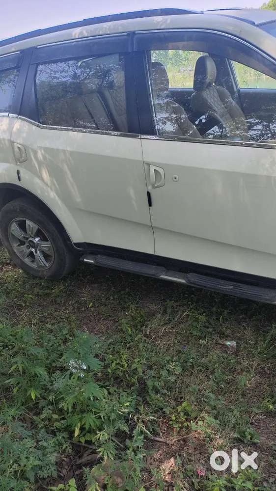 Mahindra Xuv500 2013 Diesel 150000 Km Driven