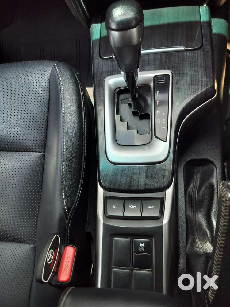 Toyota Fortuner 3.0 4x4 Manual, 2023, Diesel