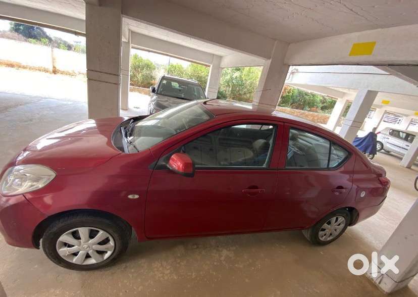 Nissan Sunny Petrol 2013 Urgent Sale